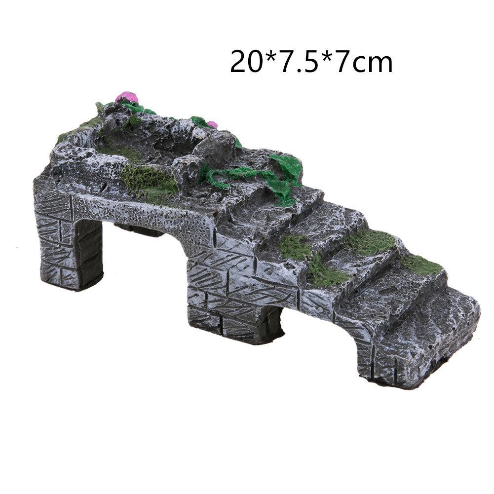 Resin Reptile Retreat: Elevated Climbing Haven